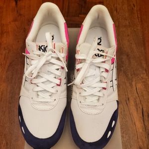 Men's ASICS Tiger, size 11